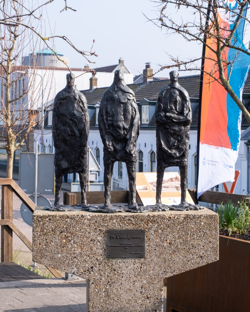 De Kanaalgravers Sluisplein IJmuiden